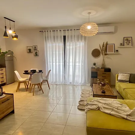 Maya Kallithea