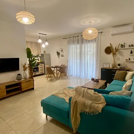 아파트 Maya Kallithea *