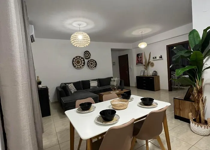 Maya Kallithea * Kallithea (Chalkidiki)