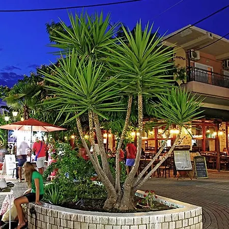 Maya Kallithea * Kallithea (Chalkidiki)