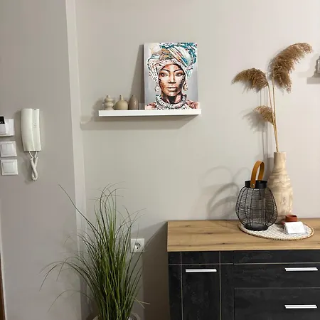 Maya Kallithea * Kallithea (Chalkidiki)